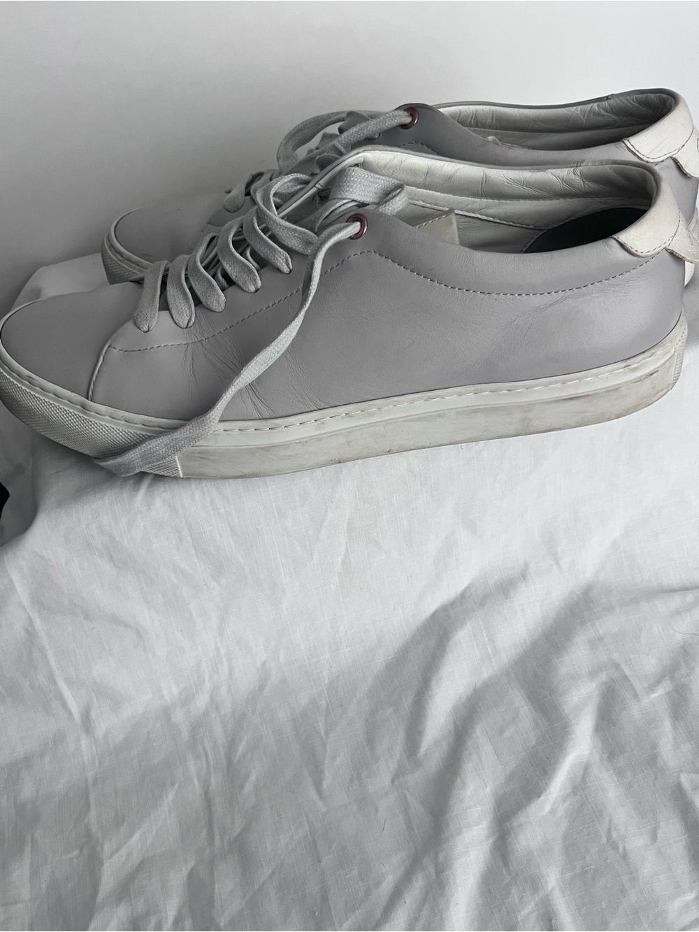 Good Man Brand Light Gray Leather Low-Top Sneakers - Picture 4 of 10